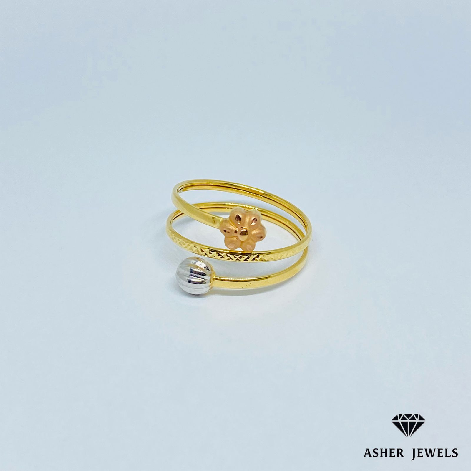 Tri-color Spiral Ring Size 9.5-10.5